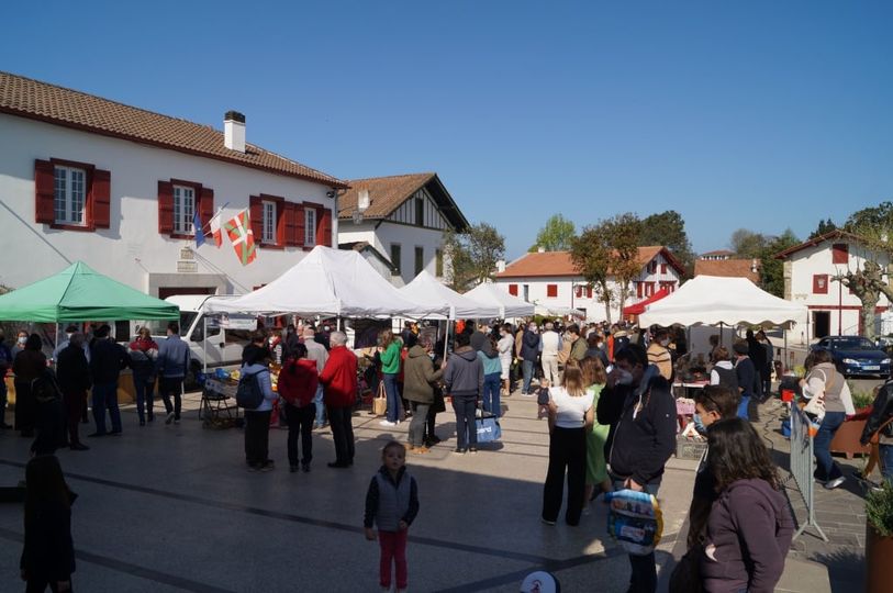 Bonsoir! Allez! Nous avons besoin de vous et nous comptons