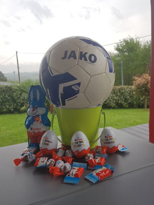 L’Arbona FC vous souhaite de Joyeuses Pâques! Portez-vous bien!